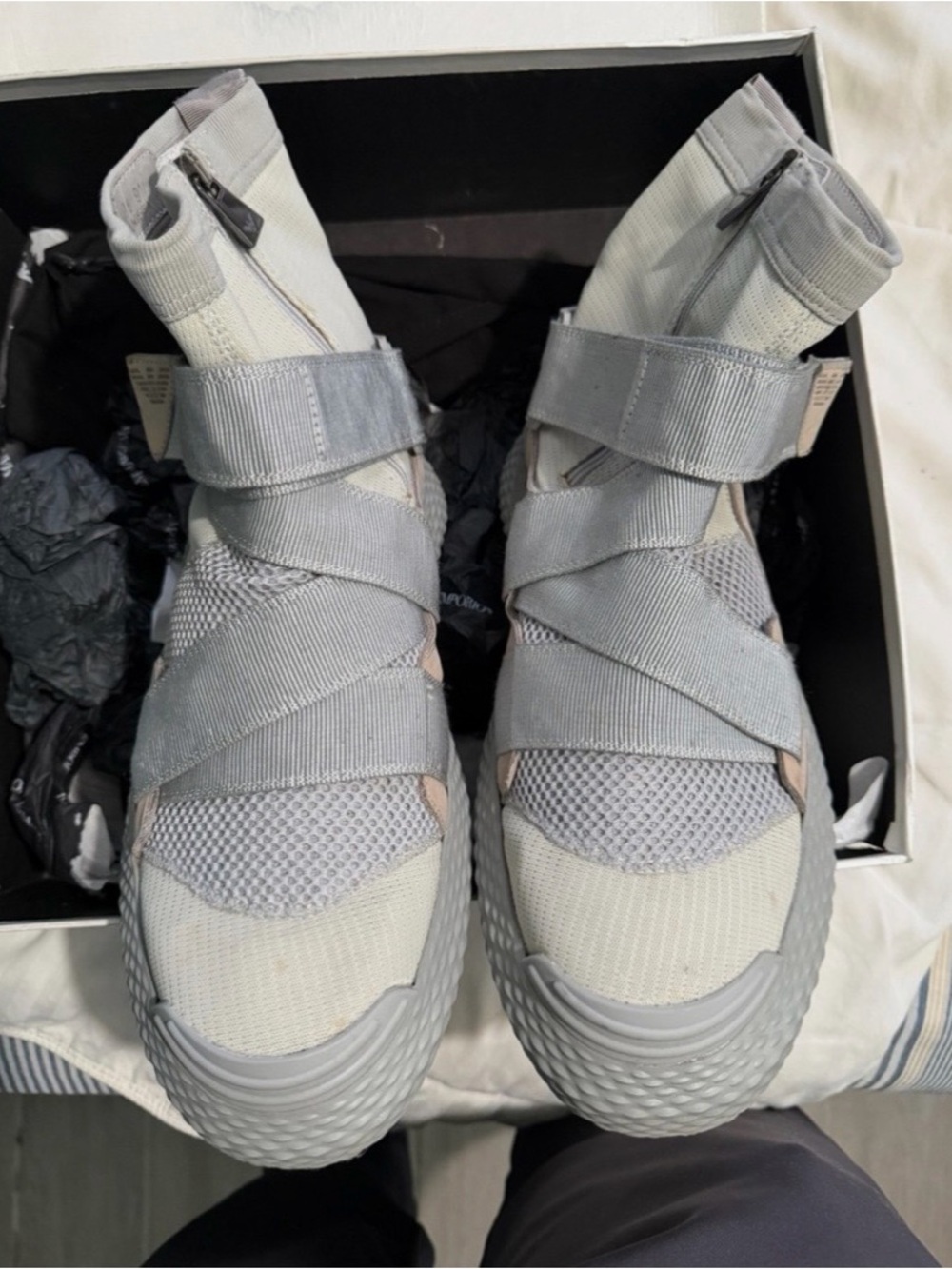 Emporio Armani Men's Light Gray Strapped Knit Sneakers// Futuristic
